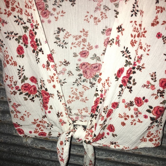 Crop top - Picture 3 of 3